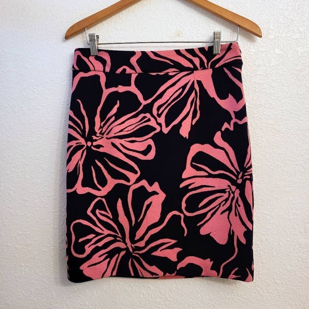 Grace Elements Barbie Pink Tropical Flower Pencil Skirt: 6